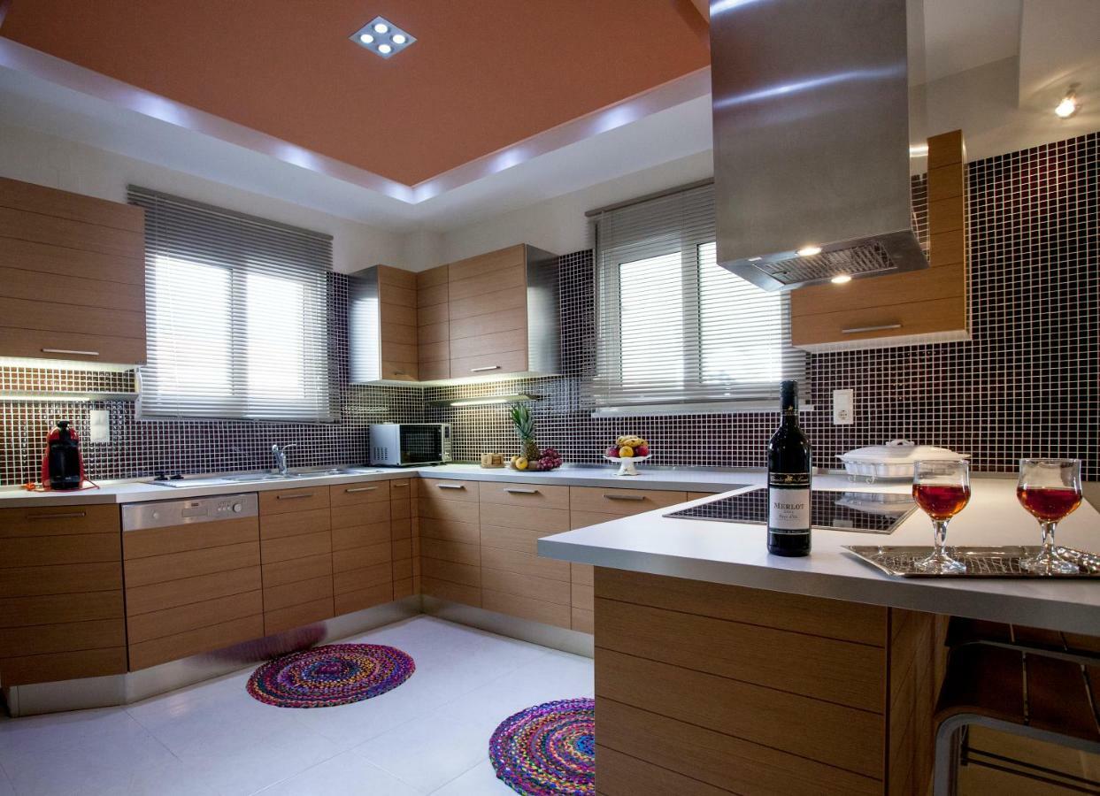 Elena & Pelagia Luxury Apartment 레팀노 외부 사진
